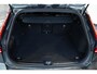Volvo V60 B4 Essential Edition | Semi Elektrische wegklapbare Trekhaak | Stoelverwarming | Stuurwielverwarming | Parkeersensoren voor + achter | Parkeercamera | BLIS | Lederen Bekleding | Pilot Assist | Google Infotainment