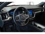 Volvo V60 B4 Essential Edition | Semi Elektrische wegklapbare Trekhaak | Stoelverwarming | Stuurwielverwarming | Parkeersensoren voor + achter | Parkeercamera | BLIS | Lederen Bekleding | Pilot Assist | Google Infotainment