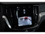 Volvo V60 B4 Essential Edition | Semi Elektrische wegklapbare Trekhaak | Stoelverwarming | Stuurwielverwarming | Parkeersensoren voor + achter | Parkeercamera | BLIS | Lederen Bekleding | Pilot Assist | Google Infotainment