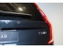 Volvo XC90 T8 Twin Engine AWD R-Design | Dealeronderhouden | Head-Up Display | BLIS | Adaptive Cruise Control | Keyles Entree | Parkeersensoren voor + achter | Parkeercamera | Stoelverwarming | High Performance Audio |