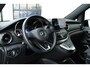 Mercedes-Benz V-klasse 300d / XXL / DC / AMG / Luchtvering / 2x Elec Schuifd / Night Pakket / 360 Cam / Burmester / Vol Opties.