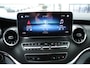 Mercedes-Benz V-klasse 300d / XXL / DC / AMG / Luchtvering / 2x Elec Schuifd / Night Pakket / 360 Cam / Burmester / Vol Opties.