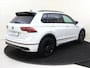 Volkswagen Tiguan 1.4 TSI eHybrid R-Line Business | Panoramadak | 360 camera | Black style | Adaptieve demping | Lederen bekleding  | LED matrix verlichting | Keyless | Dodehoek detectie | Adaptieve cruise control |