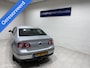 Volkswagen Passat 1.6 FSI Trendline Navi