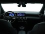 Mercedes-Benz A-klasse 200 Business Solution | Panoramadak | Stoelverwarming | LED | Car Play | Parkeerpakket met Camera | Inclusief 24 maanden Mercedes-Benz Certified garantie voor Europa.