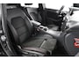 Mercedes-Benz B-klasse 180 Business Solution AMG | Trekhaak | Navigatie | Stoelverwarming |
