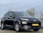 Hyundai Kona Electric EV Fashion 64 kWh | 3 Fase OBC | Adaptieve cruisecontrol | Geïntegreerde navigatie | Multimedia systeem Apple Carplay & Android Auto |