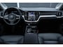 Volvo V60 T6 Plug-in hybrid AWD Essential Edition | Volvo guard | Keyless | Verstelbare lendensteunen | 18 inch lichtmetalen velgen |