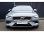Volvo V60 T6 Plug-in hybrid AWD Essential Edition | Volvo guard | Keyless | Verstelbare lendensteunen | 18 inch lichtmetalen velgen |