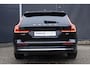 Volvo V60 2.0 B4 Plus Bright | Elektrische Trekhaak | Panoramadak | BLIS Dodehoekbewaking | Getint glas