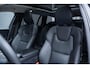 Volvo V60 2.0 B4 Plus Bright | Elektrische Trekhaak | Panoramadak | BLIS Dodehoekbewaking | Getint glas
