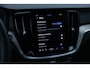 Volvo V60 2.0 B4 Plus Bright | Elektrische Trekhaak | Panoramadak | BLIS Dodehoekbewaking | Getint glas