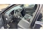 Volkswagen T-Roc 1.5 TSI Sport Business R | 150 PK | Automaat | Apple Carplay / Android Auto | Panoramaschuif-kanteldak | Stoelverwarming | Parkeercamera | Dodehoeksensoren | Climatronic | Navigatie | Adaptive Cruise Control | Lane Assist