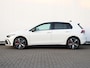 Volkswagen Golf 1.4 eHybrid GTE 245PK DSG | Navigatie | Led | Keyless | Stoelverwarming | Black style