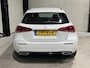 Mercedes-Benz A-klasse 250 e Business | SOH 96% | leder | sfeer verlichting | navi |