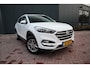 Hyundai Tucson 1.6 GDi Comfort Navigatie Camera Trekhaak Stoelverwarming Lane assist  Etc.