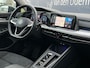 Volkswagen Golf 1.0 eTSI 110pk DSG Life Navigatie Stoel verwarming