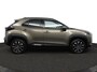 Toyota Yaris Cross 1.5 Hybrid 115 First Edition | Adaptive Cruise Control | Achteruitrijcamera | Stoelverwarming | Stuurverwarming | Apple Carplay | Android Auto | Parkeersensoren |