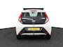 Toyota Aygo 1.0 VVT-i x-play | Elektrisch bedienbaar cabriodak | achteruitrijcamera| Apple Carplay/Android Auto | Trekhaak |
