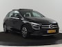 Mercedes-Benz B-klasse 180 Business Solution | Panoramadak | Stoelverwarming | Carplay | Camera | Half leder | Navigatie | Park Assist | Keyless | Widescreen | Full LED