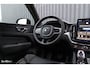 Volvo XC60 2.0 T8 Plug-in hybrid AWD Plus Black Edition | Luchtvering | Harman Kardon | Adaptieve cruise | Panorama dak | Nieuw |