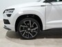 Skoda Karoq 1.5 TSI ACT Sportline Business Panorama Camera Stoel/Stuurverwarming Canton Sound 303