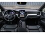 Volvo XC60 2.0 T8 Plug-in hybrid AWD Plus Black Edition | Luchtvering | Harman Kardon | Adaptieve cruise | Panorama dak | Nieuw |