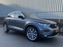 Volkswagen T-Roc 1.5 TSI Sport Line I Lane + Front Assist I Camera