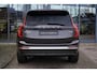 Volvo XC90 2.0 T8 Plug-in hybrid AWD Ultra Bright Panoramadak | Semi Elek Trekhaak | Elektrisch Verstelbare Voorstoelen met Geheugen | Harman/Kardon | 360 Graden Parkeercamera