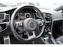 Volkswagen Golf Variant 1.5 TSI 150PK! Automaat 2x R-Line BJ2020 Lmv 17" | Led V+A | Pdc | Navi | Sideskirts | App-Connect | Dashboard verlichting | Virtual cockpit | Climate control | Cruise control | Sportstoelen | Zwarte hemel | R-Line stuurwiel | Extra getint glas