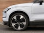 Volvo EX30 Single Motor Extended Range Ultra 69 kWh Panodak / Harman/Kardon / 360* Camera / DAB+