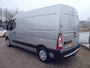 Renault Master T35 2.3 dCi L2H2 - Airco - Navigatie - 6 Bak - 3 Zits