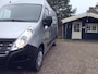 Renault Master T35 2.3 dCi L2H2 - Airco - Navigatie - 6 Bak - 3 Zits