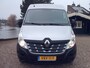 Renault Master T35 2.3 dCi L2H2 - Airco - Navigatie - 6 Bak - 3 Zits