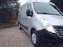 Renault Master T35 2.3 dCi L2H2 - Airco - Navigatie - 6 Bak - 3 Zits