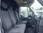 Renault Master T35 2.3 dCi L2H2 - Airco - Navigatie - 6 Bak - 3 Zits