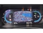Volvo V90 2.0 T6 Phev AWD Plus 19” Wielen - Panoramadak - Trekhaak – Harman Kardon Audio -  Camera achter - Climate - Privacy Glass – Zwart lederen Interieur – Electrisch bedienbare voorstoelen met memory- Achterbank verwarming - Voorruit verwarming