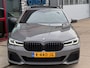 BMW 5-Serie Touring 520i High Executive M-SPORT l PANO l HUD l H/K l 360 CAMERA l ORG.NL l ORG.NL l NAP l BTW