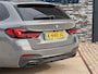BMW 5-Serie Touring 520i High Executive M-SPORT l PANO l HUD l H/K l 360 CAMERA l ORG.NL l ORG.NL l NAP l BTW