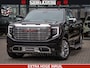 GMC Sierra DENALI 6.2 V8 426PK | HUD | ALLE OPTIES | HEAD-UP | LANE ASSIST | 360 CAMERA | VIRTUAL COCKPIT | BLACK LEDER | DUBBELE CABINE | 5 PERSOONS | PICK UP | Voorraad Nr 2561 - 4234