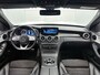 Mercedes-Benz C-klasse 180 AMG Nightpakket | Stoelverwarming | LED | Car Play | DAB | Digital Dashboard | Parkeerpakket met Camera | Inclusief 24 maanden Mercedes-Benz Certified garantie voor Europa.