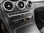Mercedes-Benz C-klasse 180 AMG Nightpakket | Stoelverwarming | LED | Car Play | DAB | Digital Dashboard | Parkeerpakket met Camera | Inclusief 24 maanden Mercedes-Benz Certified garantie voor Europa.