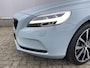 Volvo V40 2.0 T3 Momentum / Navigatie / Trekhaak / Cruise Control / Led Verlichting / 18 Inch LMV / Climate Control / Parkeersensoren / Verwarmde Stoelen / Telefoon / Compleet Dealer Onderhouden.