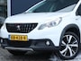 Peugeot 2008 1.2 PureTech GT-line Camera | Panorama Dak | Apple Carplay & Android Auto | All-season banden
