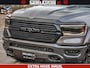 Dodge Ram 1500 Laramie Sport 5.7 V8 HEMI 402PK 4x4 | Panorama dak | 12' Scherm |Granite Crystal Metallic | Crew Cab | 5 Persoons | Dubbele Cabine | DC | VOORRAAD NR 2527 - 1273 |