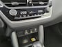 Toyota Corolla Cross 2.0 HYBRID 184PK FIRST-EDITION BLIND-SPOT EL-ACHTERKLEP LM-VELGEN KEYLESS PARK-SENSOREN STOELVERW DRAADLOOS-LADEN AD-CRUISE BLUETOOTH