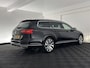 Volkswagen Passat Variant 1.4 TSI GTE Connected Series Plus Aut. *PANO | LEATHER | FULL-LED | CAMERA | NAVI-FULLMAP | ADAPTIVE-CRUISE | HEATED-ERGONOMIC-SPORTSEATS | KEYLESS | PDC | ECC | PRIVACYGLASS | AMBIENTLIGHT | KEYLESS | 18''ALU*