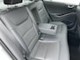 Hyundai Ioniq 1.6 GDi Premium / Lederen Interieur / Navigatie / Verwarmde Stoelen + Stuurwiel / Afn. Trekhaak / Schuif - Kanteldak / Parkeersensoren V + A / Keyless Entry / Dealer Onderhouden.