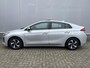 Hyundai Ioniq 1.6 GDi Premium / Lederen Interieur / Navigatie / Verwarmde Stoelen + Stuurwiel / Afn. Trekhaak / Schuif - Kanteldak / Parkeersensoren V + A / Keyless Entry / Dealer Onderhouden.