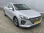 Hyundai Ioniq 1.6 GDi Premium / Lederen Interieur / Navigatie / Verwarmde Stoelen + Stuurwiel / Afn. Trekhaak / Schuif - Kanteldak / Parkeersensoren V + A / Keyless Entry / Dealer Onderhouden.